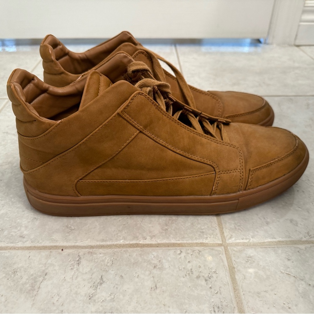 Steve Madden Classics